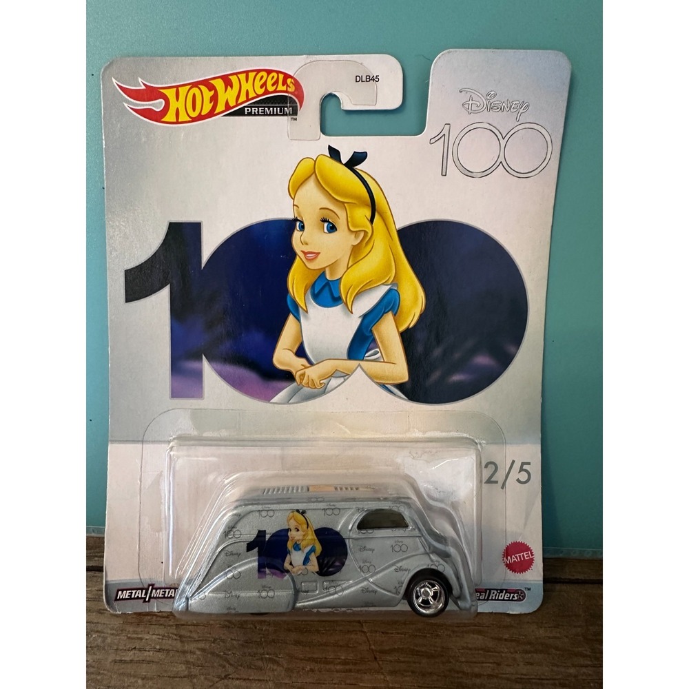 Hot Wheels Premium Disney 100th Deco Delivery 2/5 Alice In Wonderland Car 2023
